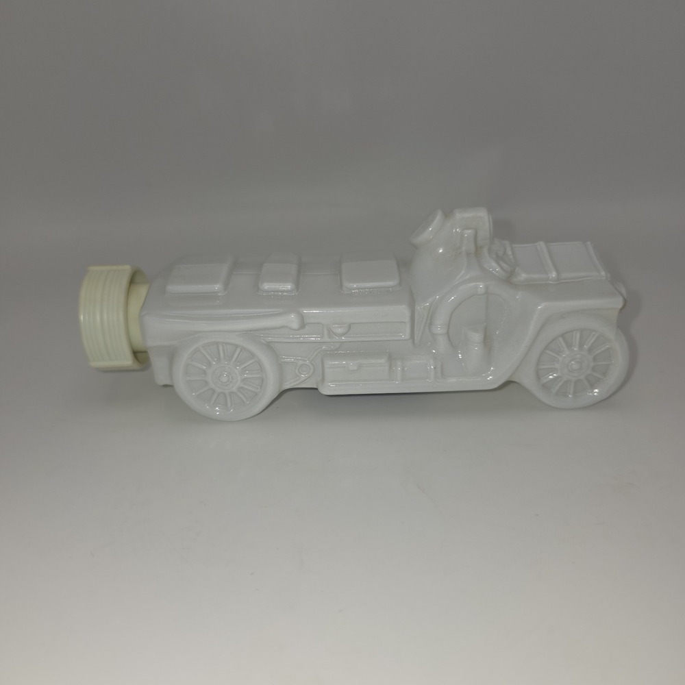 Avon bottles carWhite 1908 Thomas Flyer EMPTY BOTTLE